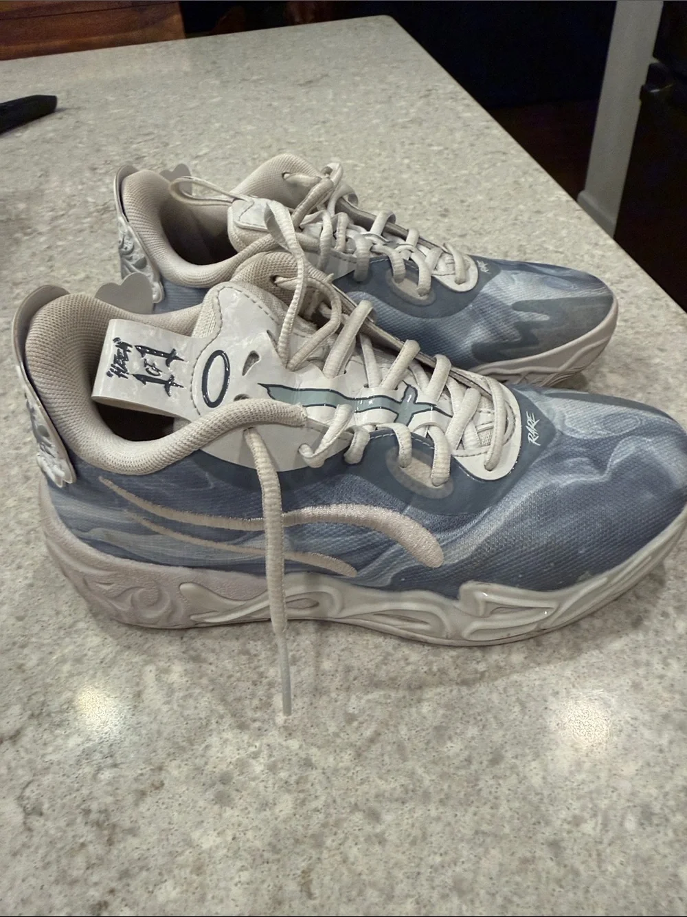 Kids PUMA MB.04 Lo - Youth size 4